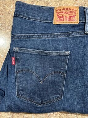 Levi's Dark Indigo Jeans with Red Tab
